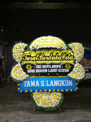 Papan Bunga Duka di Wek Vi